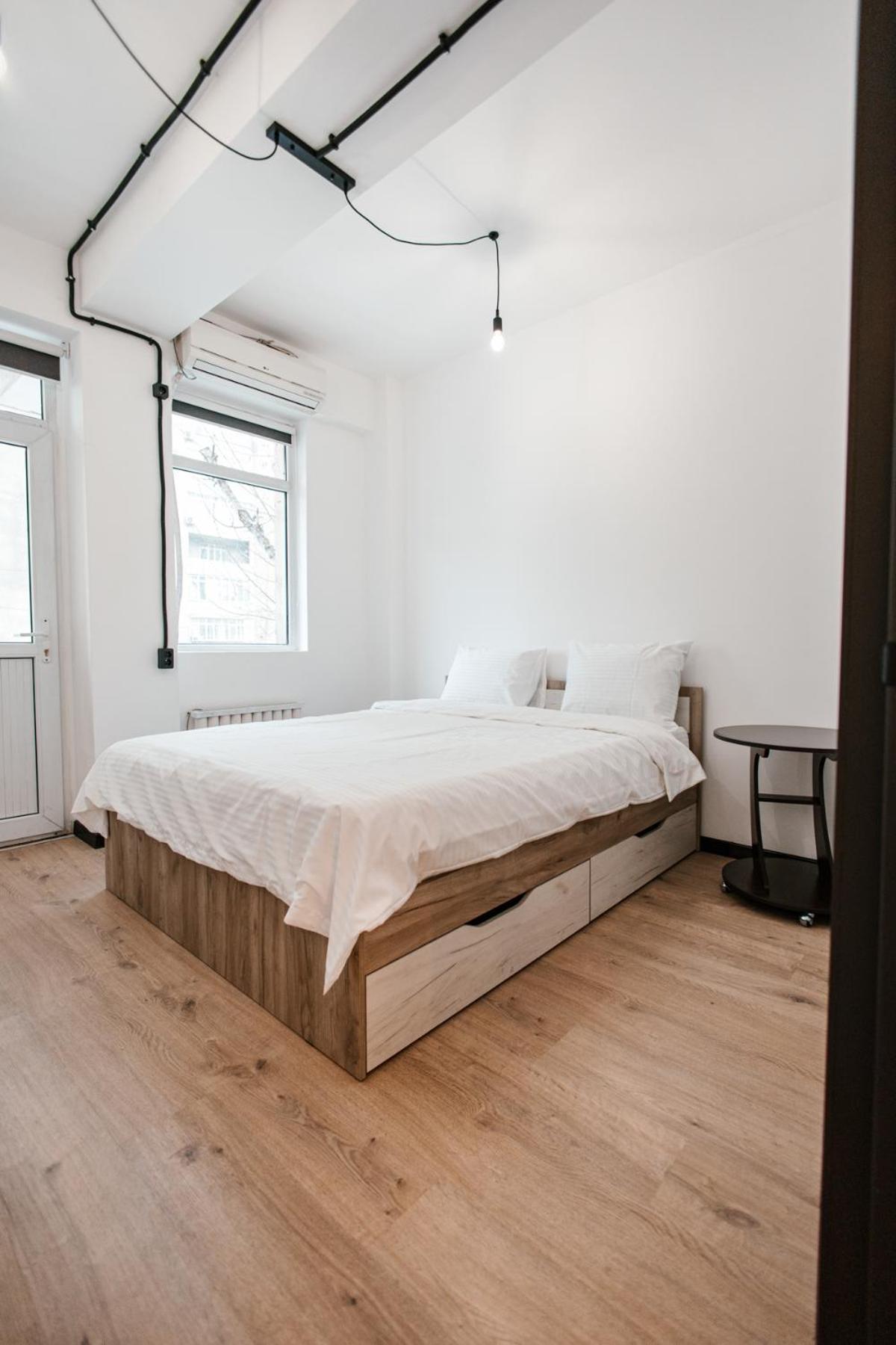 68 Hostel Бишкек Екстериор снимка