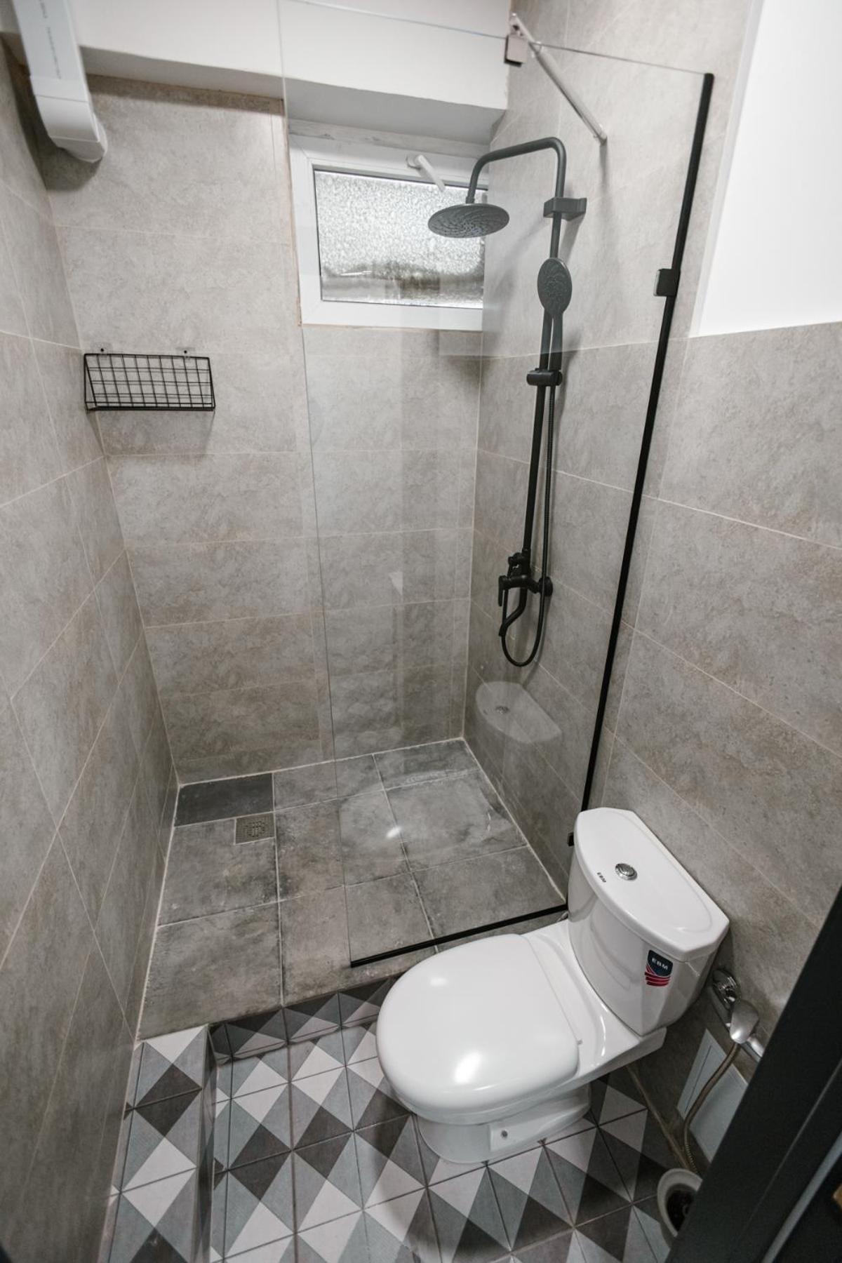 68 Hostel Бишкек Екстериор снимка